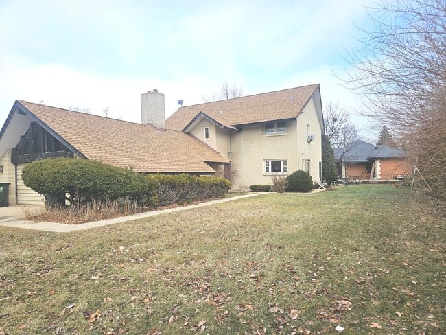 Photo - 863 N Northwest Hwy