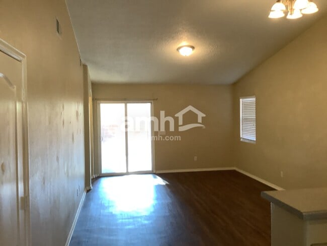 Photo - 11016 Segunda St NW
