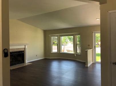 Photo - 101 Woodlake Ct