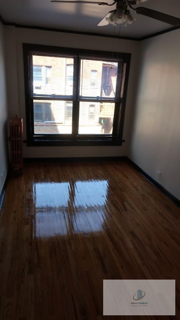 Photo - 846 W Montrose Ave Unit 404