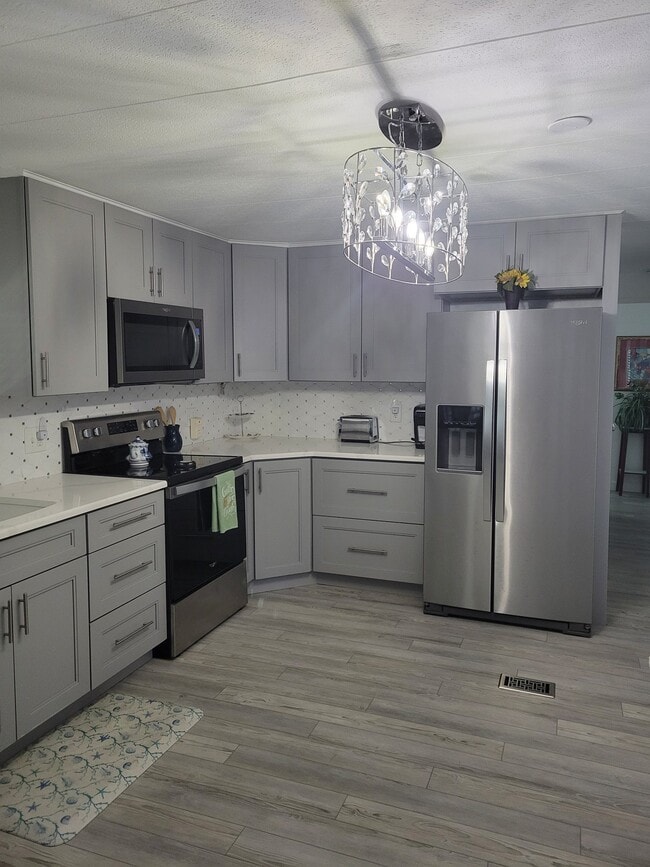 Photo - 6450 Floral Ct