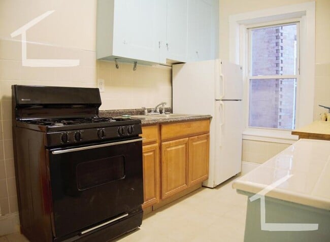 Photo - 39 Dwight St Unit 3