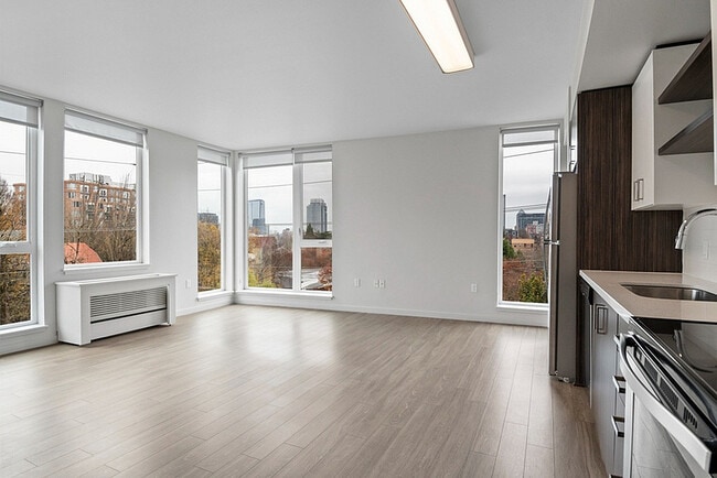 Photo - Tanner Flats Apartments