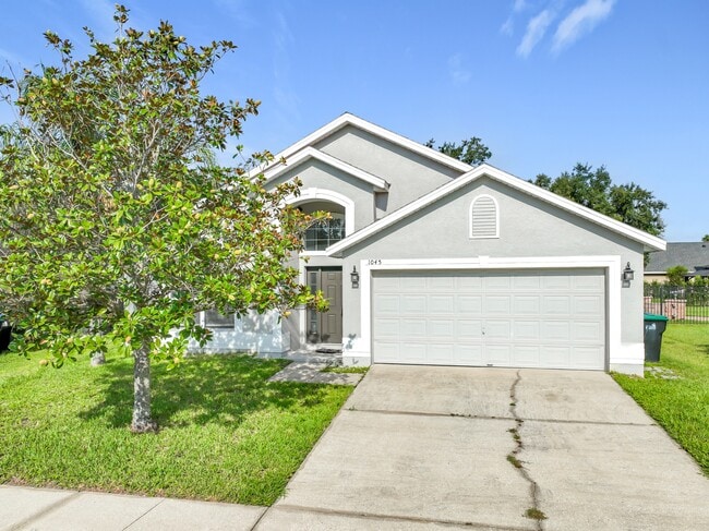 Building Photo - 1045 Willow Branch Dr