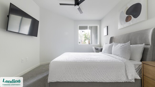 Photo - 9235 W Russell Rd Unit 301