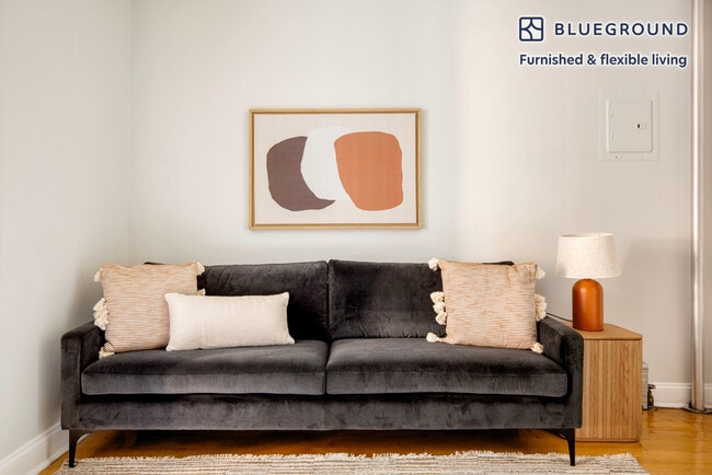 Photo - 120 Christopher St Unit SI FL3-ID1256