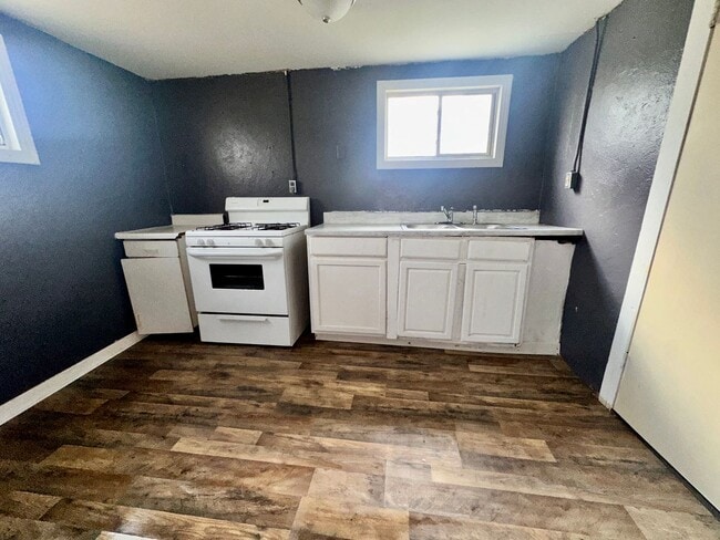 Photo - 611 S 25th St Unit 8