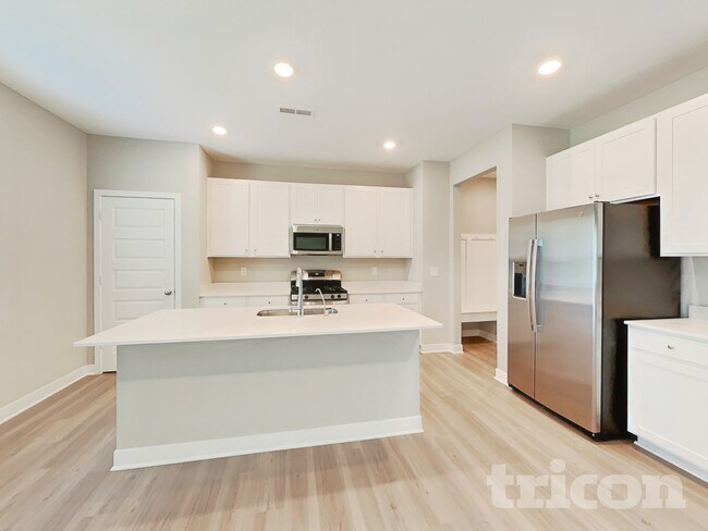 Photo - 4628 W Mineral Ln