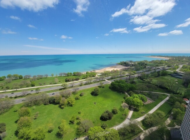 Photo - 5415 N Sheridan Rd Unit 3204