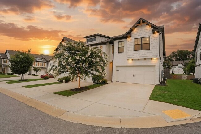 Photo - 24 Caison Dr