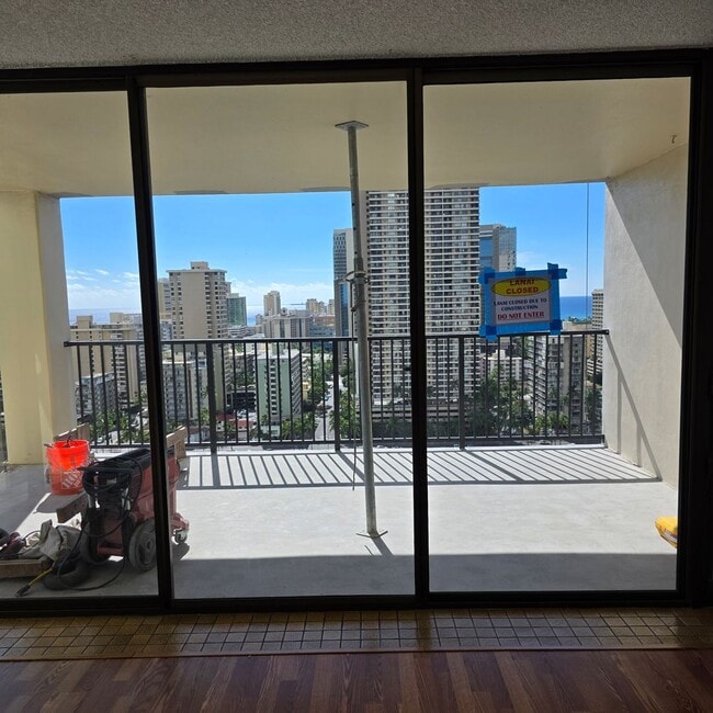 Photo - Kaimana Lanais Condo