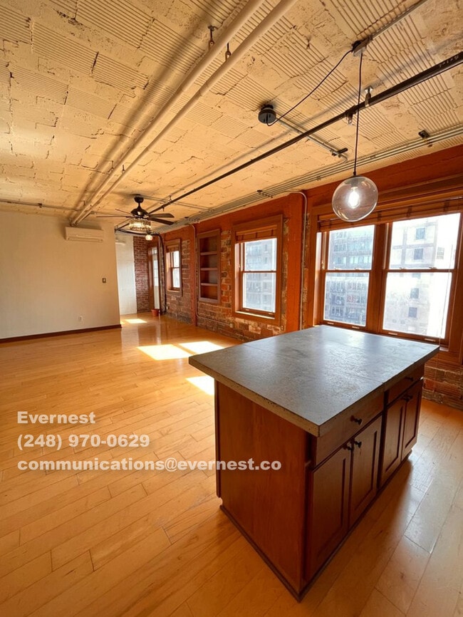 Photo - 78 Watson St Unit APT 16