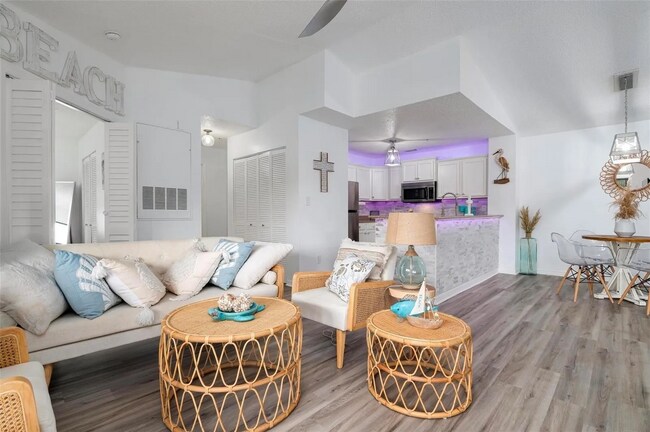 Photo - 4057 Crockers Lake Blvd Unit 2524