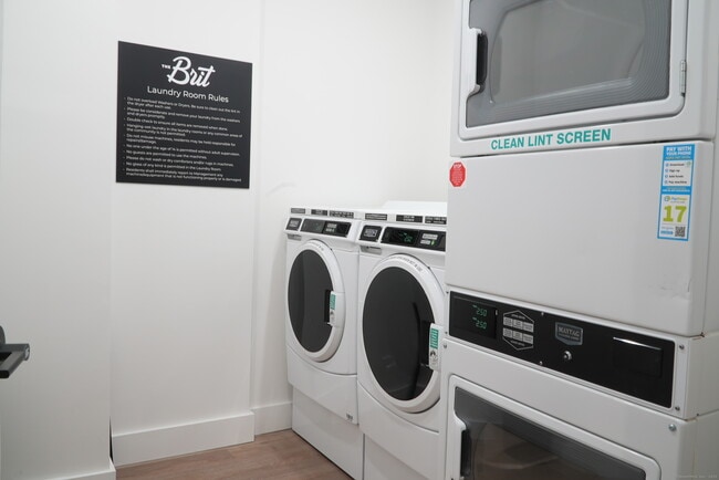 Photo - 267 Main St Unit 205