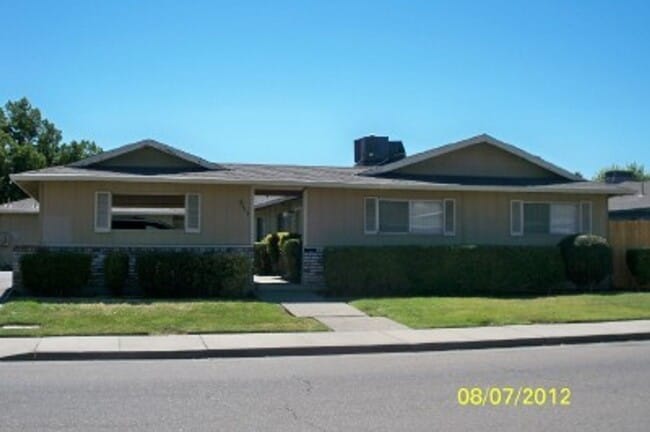 Building Photo - 245 Unit 8101