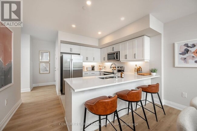 Photo - 4286 King St E