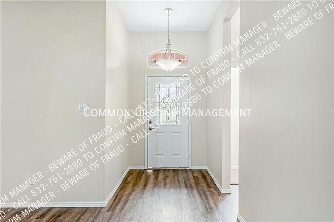Photo - 1118 Grace Dr