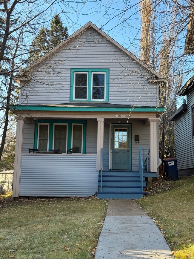 Photo - 1201 N 7th Ave E Unit Upstairs