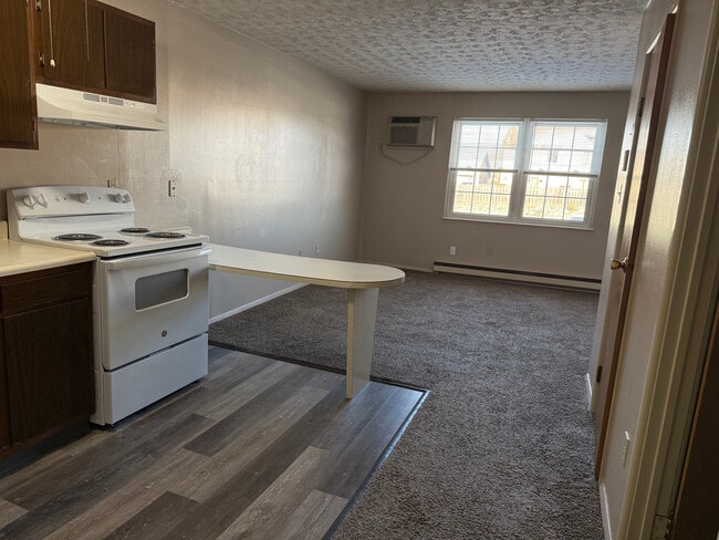 Hitchcock Apartments