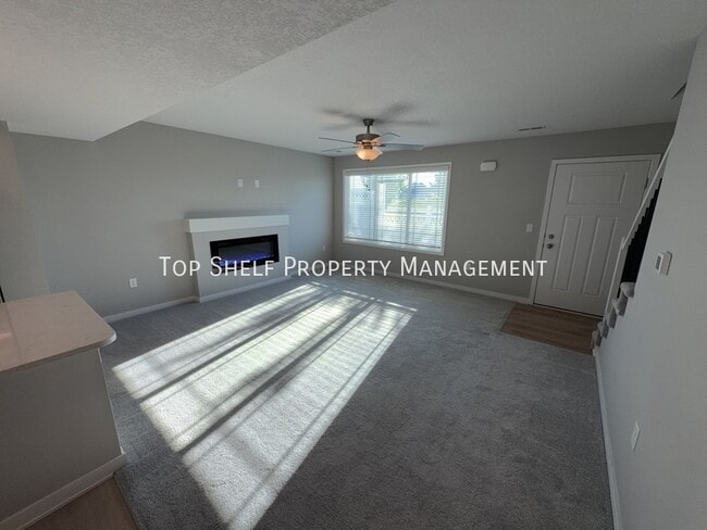 Photo - 5711 NE Lowell Ln