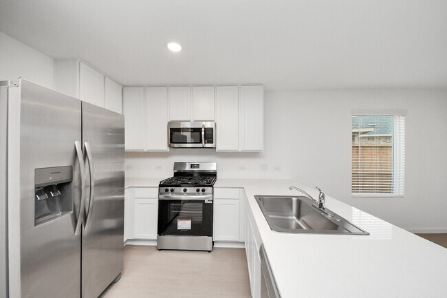 Photo - 3073 Fantasy Ter Dr