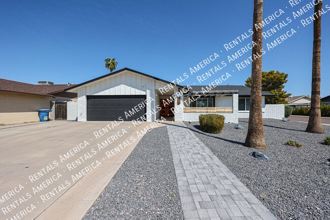 Photo - 1430 E Bell De Mar Dr
