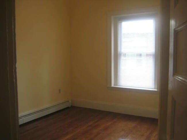 Photo - 1524t Unit 2