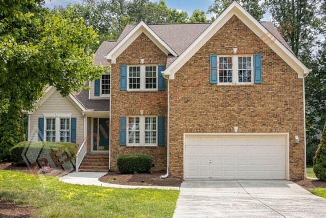 Lovely 4-Bedroom House w/1st FL Primary Su... - Lovely 4-Bedroom House w/1st FL Primary Su...