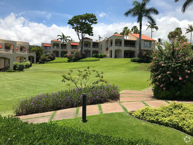 Building Photo - Gorgeous Wailea Palms Unit with ocean views! Rental