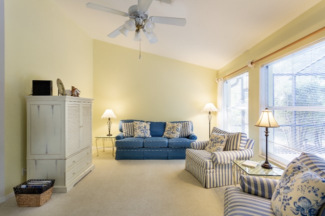 Photo - 22143 Seashore Cir