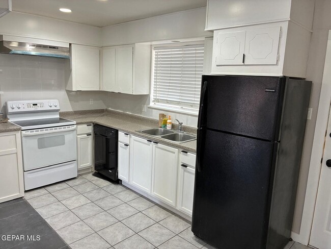Photo - 6509 Escondido Dr