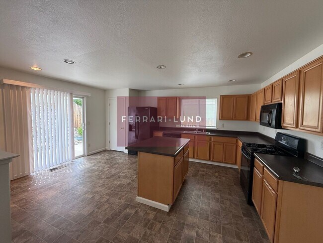 Photo - ??Located in Stead, with easy access to local amenities & parks - Kay DeAlba Property!!??