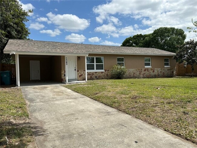 Building Photo - 1343 Croyle Dr