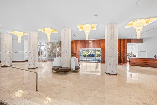 Photo - 5161 Collins Ave Unit 910