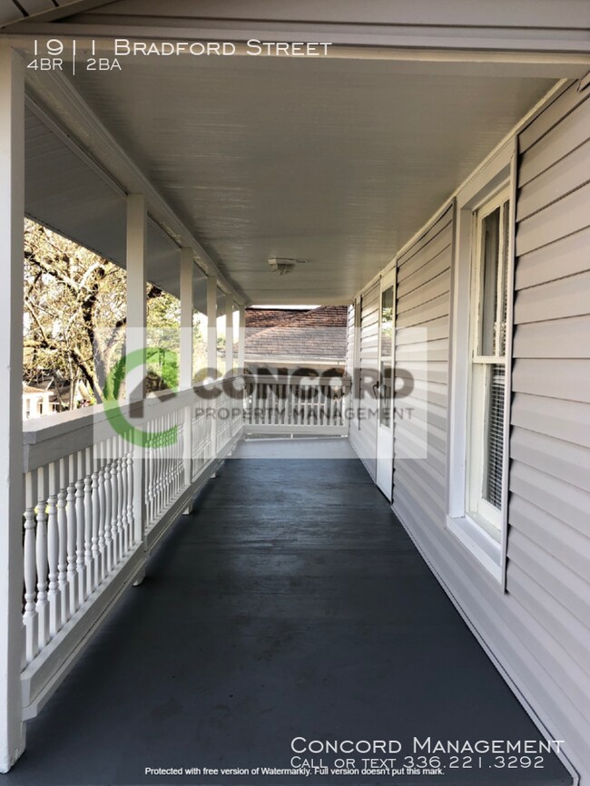 Photo - 1911 Bradford St