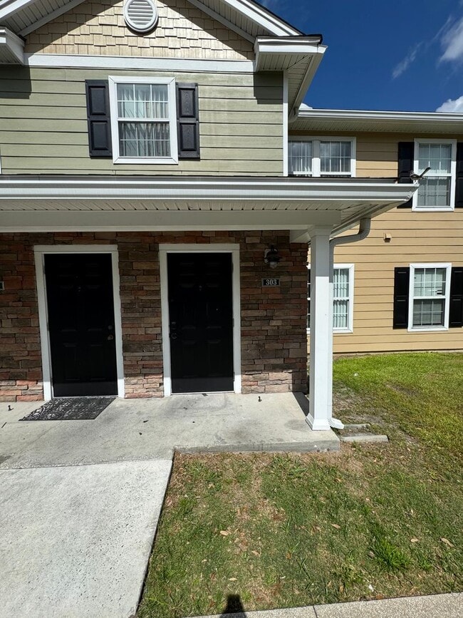 Photo - 303 Lighthouse Rd
