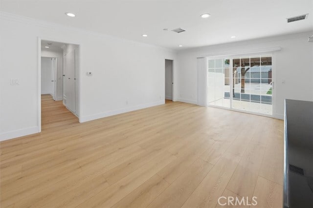 Photo - 24324 Victory Blvd