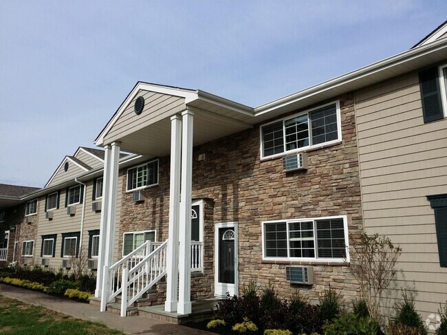 Building Photo - 317 Brook Ave Unit 317-1A Rental