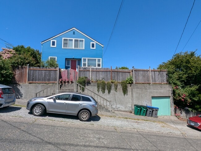 Photo - 1208 10th St
