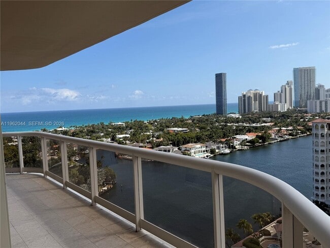 Photo - 20191 E Country Club Dr Unit 2009