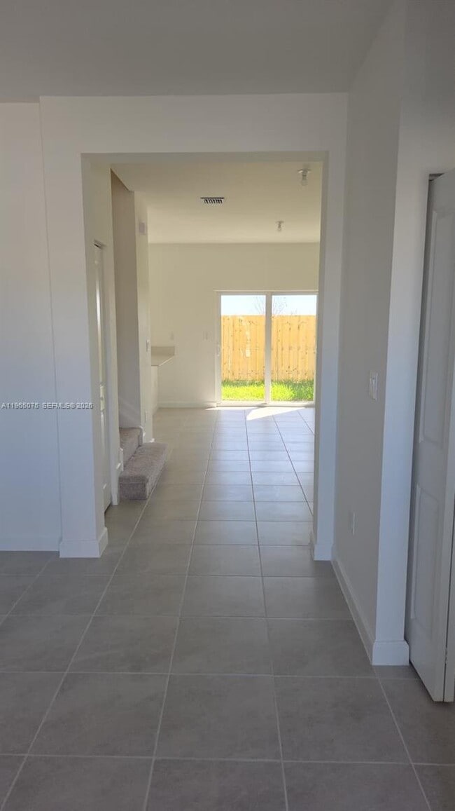 Photo - 2717 SE 26th Rd