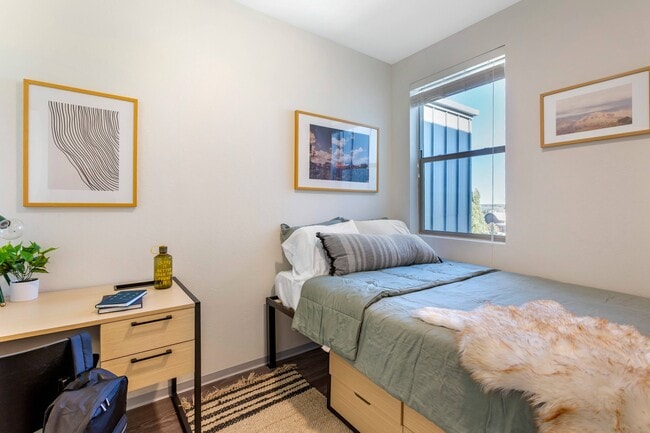 Photo - Yugo Flagstaff Central