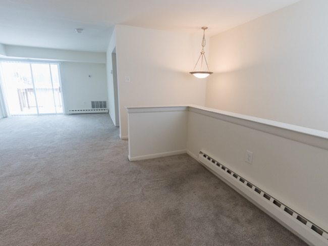 Sample Living Room - Wyntre Brooke Apartments