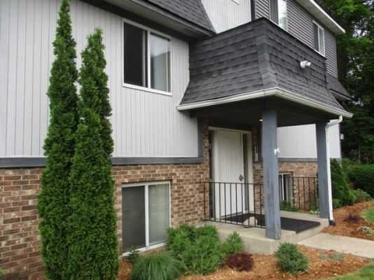 Building Photo - 729 Keenway Cir