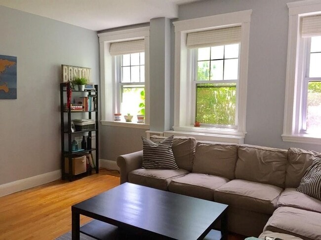 Photo - 60 Empire St Unit 2