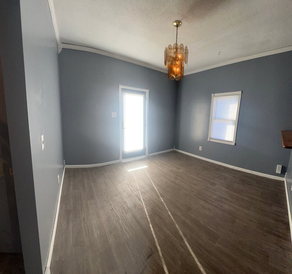 Photo - 2629 Diehn Ave