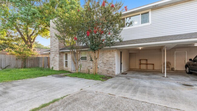 Photo - 10810 Sugar Hill Dr