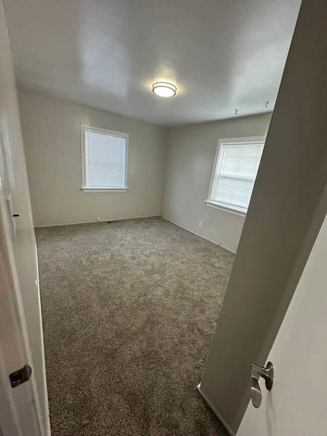 Photo - 8910 Lilly Dr