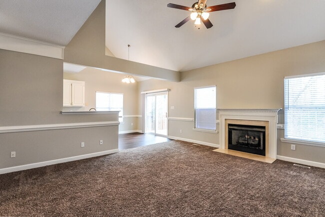 Photo - 209 Walnut Creek Dr