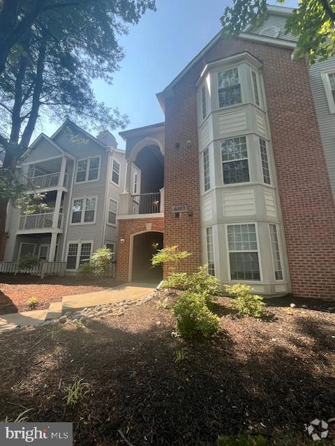Building Photo - 4403 Silverbrook Ln Unit A201 Rental